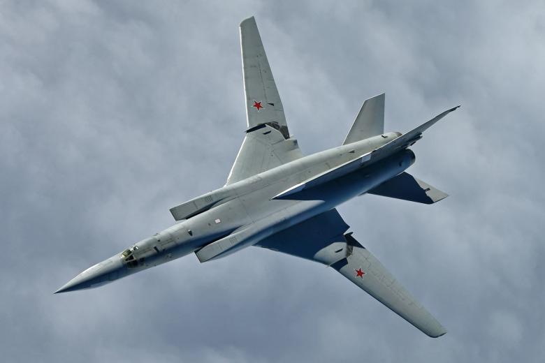 Бомбардировщик Ту-22М