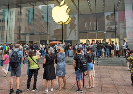 Предзаказы на новинки Apple стартовали в России