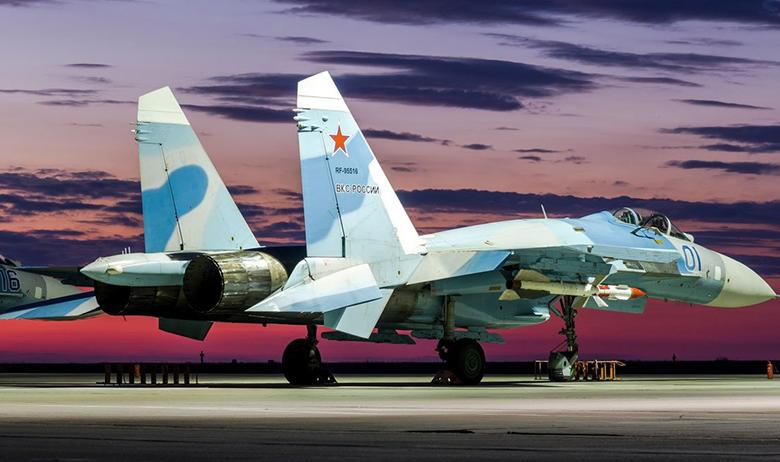 Истребитель Су-27