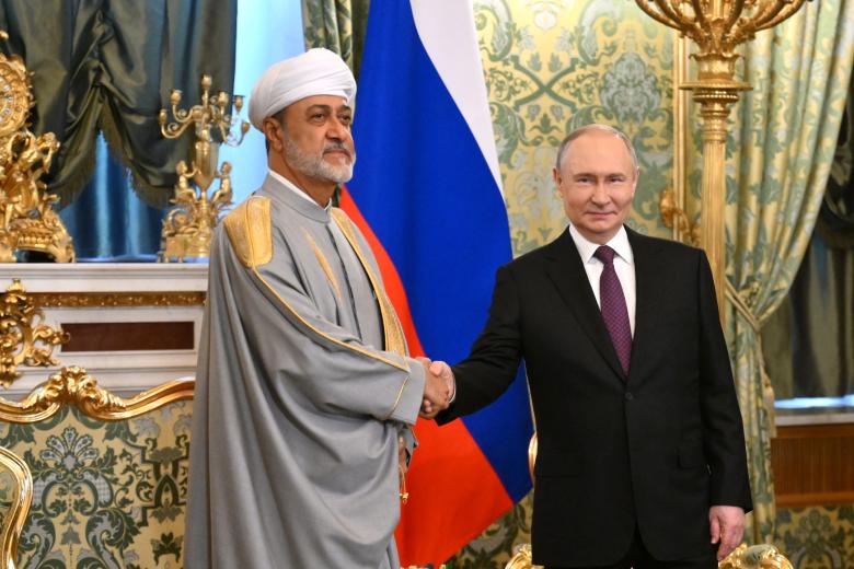 Владимир Путин с султаном Омана Хейсамом бен Тареком Аль Саидом