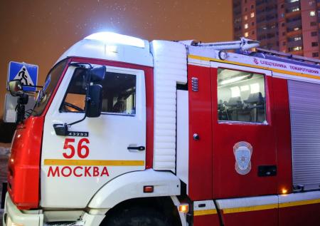 Появились кадры с места взрыва автомобиля в подмосковном ЖК