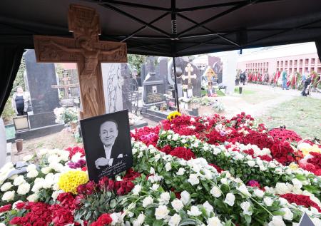 Могила Маслякова на Новодевичьем кладбище попала на фото