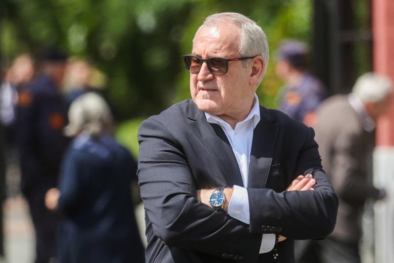 Сергей Неверов