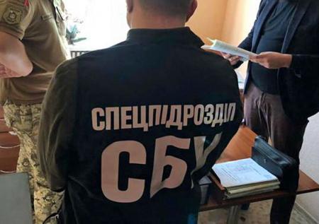 СБУ вломилась в квартиру предполагаемого убийцы Гандзюк