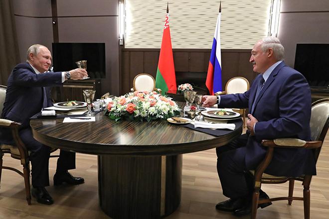 Владимир Путин и Александр Лукашенко