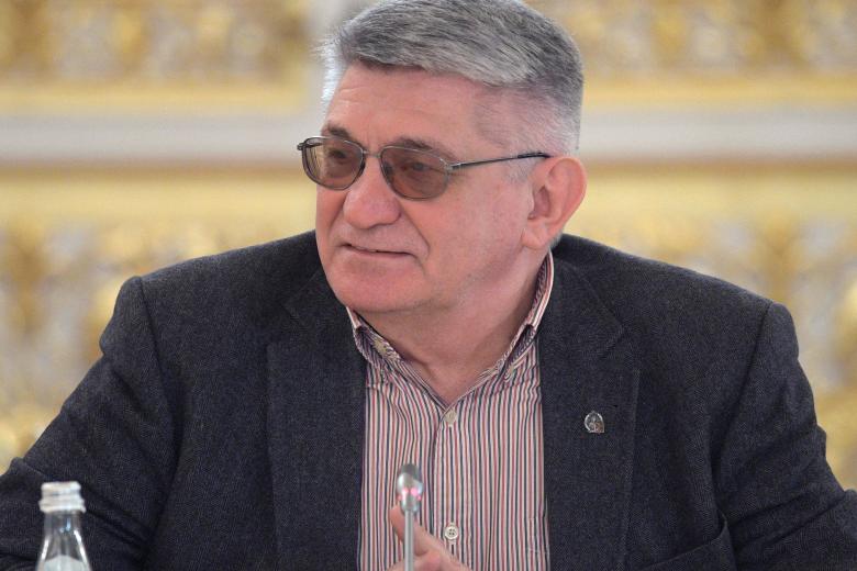 Александр Сокуров