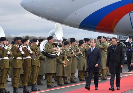 Кортеж Медведева заблокировал район в Люксембурге