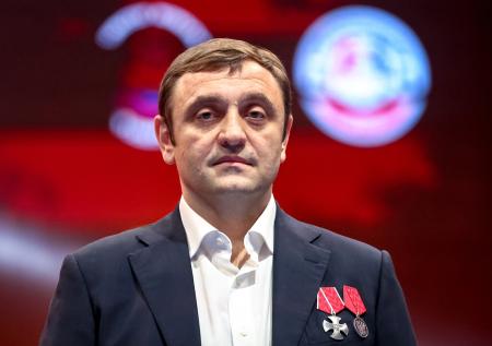 «Он армянин, но считал себя русским воином»: депутат о погибшем Саркисяне