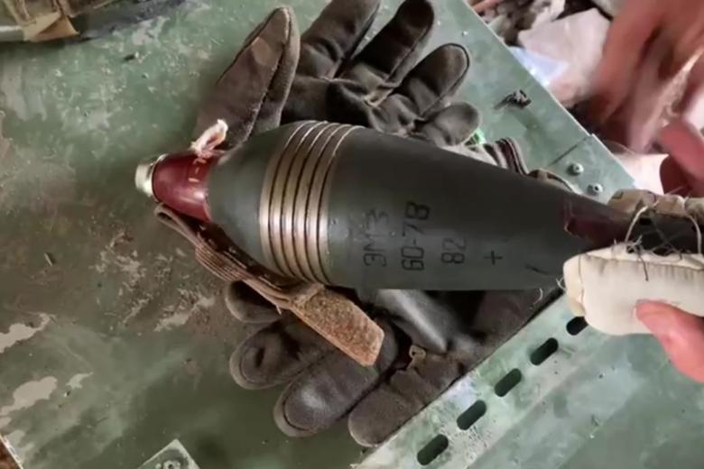 Работа расчета самоходного автоматического гладкоствольного миномета 2Б9 «Василек»