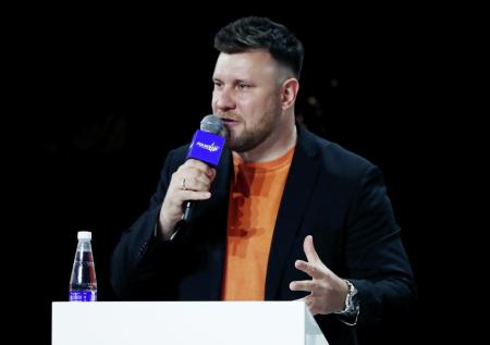 Известный комментатор ответил на призывы уволить его после Евро-2024