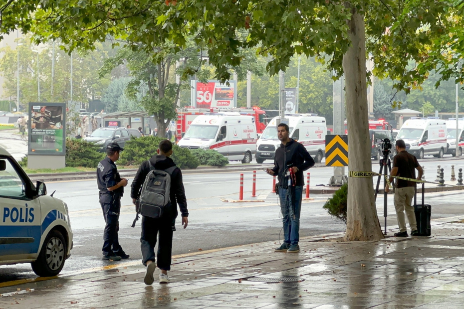 Усиление мер безопасности у здания МВД в Анкаре