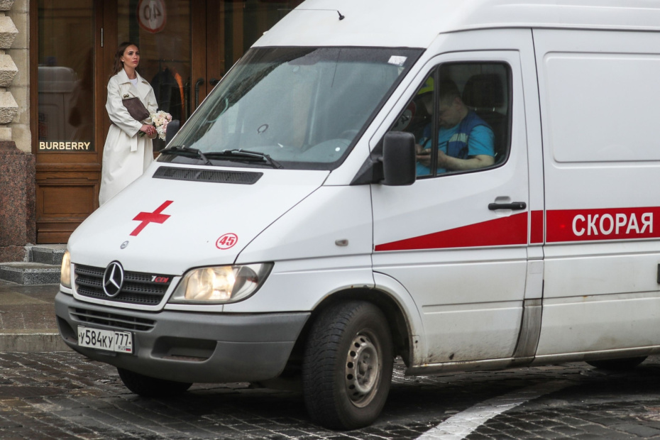 Выпала из поезда и размозжила голову: девушка отдала жизнь за фото мечты