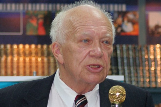 Сергей Хрущёв