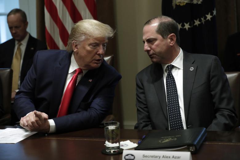 Дональд Трамп и Алекс Азар