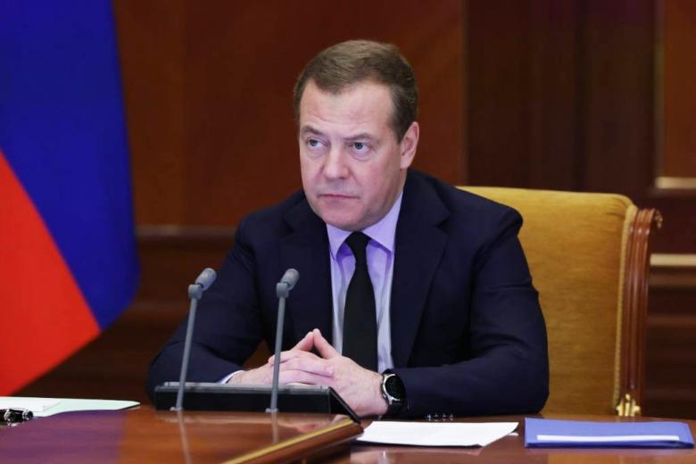 Дмитрий Медведев