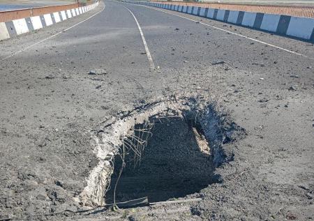 Появились кадры последствий удара ВСУ по Чонгарскому мосту