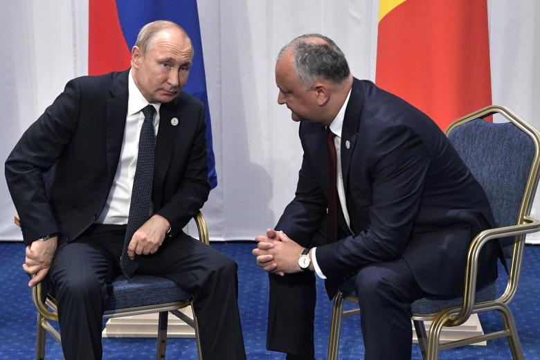 Президент России Владимир Путин и президент Республики Молдова Игорь Додон