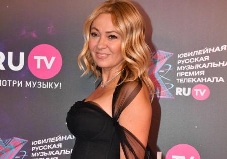 Рудковская растрогала фанатов видео с крестин сына