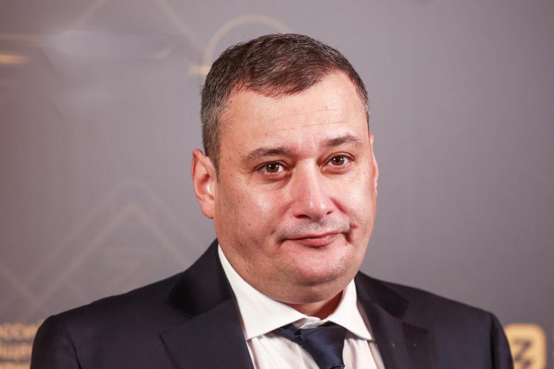 Александр Хинштейн
