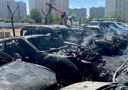 Убийство из-за запаха еды и пожар на штрафстоянке: самые громкие ЧП за день