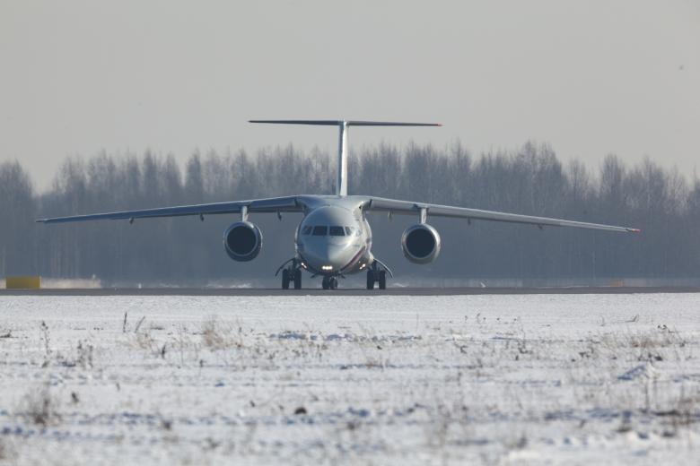 Самолёт Ан-148