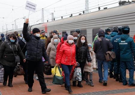 Правительство профинансировало выплаты беженцам из Донбасса и с Украины