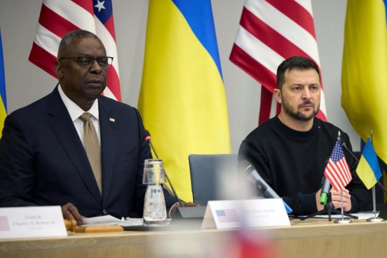 Президент Украины Владимир Зеленский и министр обороны Соединенных Штатов Америки Ллойд Остин