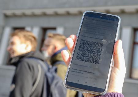 Новости регионов: в Башкирии решили отменить QR-коды в общественных местах