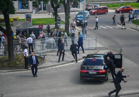 Стало известно состояние раненого премьера Словакии