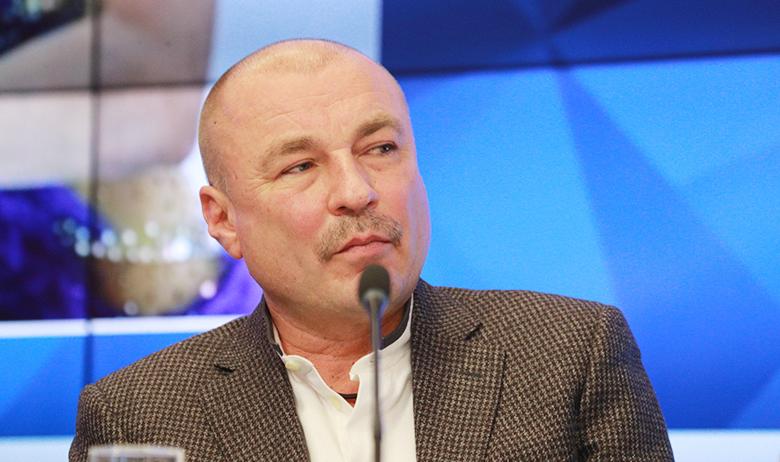 Александр Жулин