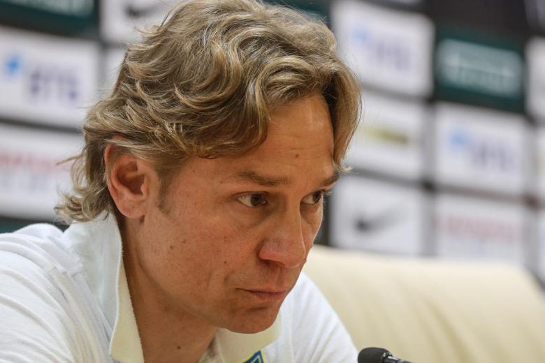 Валерий Карпин
