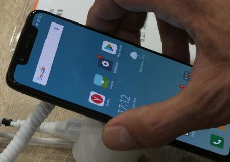 Украинцам запретили звонить в Россию