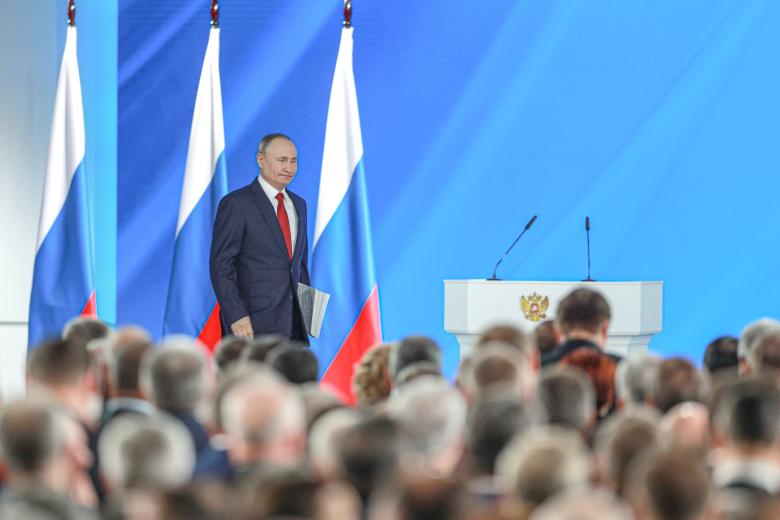 Президент РФ Владимир Путин во время выступления с ежегодным посланием к Федеральному собранию