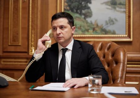 Зеленский заявил о готовности к любому формату переговоров с Путиным