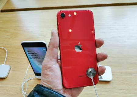 Цена iPhone 12 может начинаться от $649