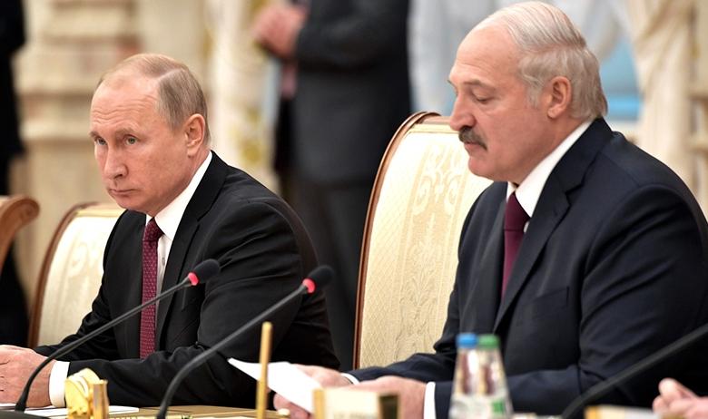 Президенты России и Белоруссии Владимир Путин и Александр Лукашенко