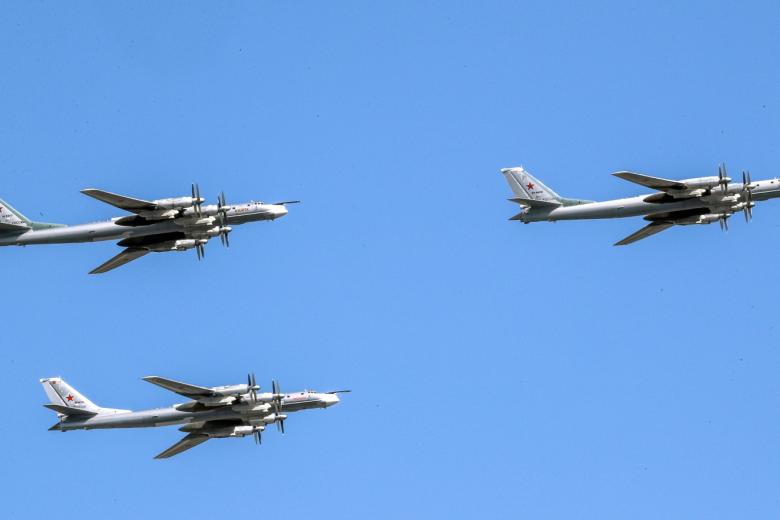 Стратегические ракетоносцы ВС РФ Ту-95МС