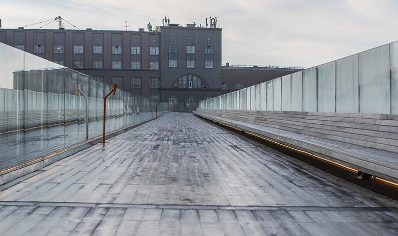 Парящий мост в парке «Зарядье»