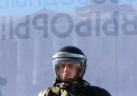 Самовыдвиженцев советуют ЦИК пустить на выборы губернаторов