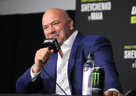 Глава UFC посмеялся над предстоящим поединком Тайсона и Джонса