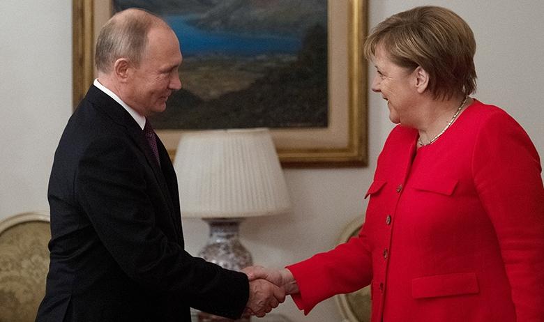 Владимир Путин и Ангела Меркель