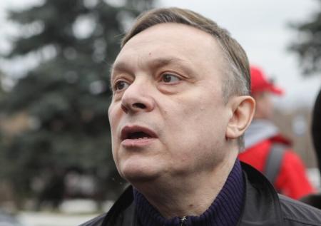 «Не хотел отдавать ни копейки»: друг заявил о ненависти Шатунова к Разину