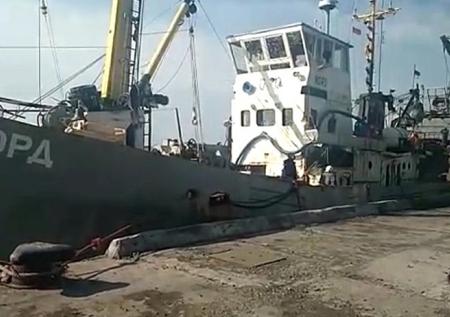 Экипаж «Норда» пока работает на берегу