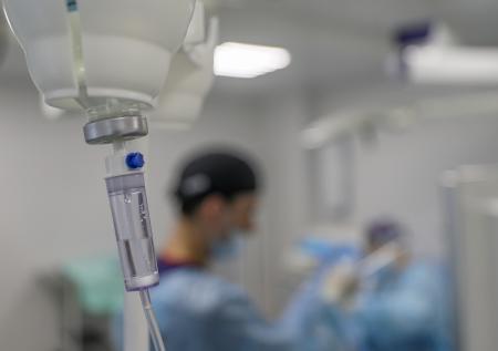 Недопитое отцом пиво довело ребенка до реанимации