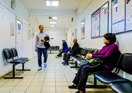 Россияне смогут компенсировать расходы за лечение вне ОМС