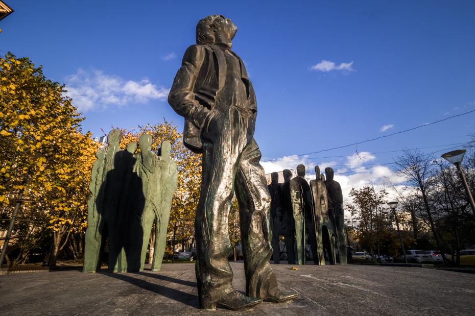 Памятник И. Бродскому в Москве