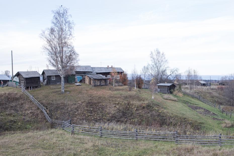 Вид на деревню Керчомъя