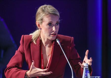 «Хромой двойной агент»: Гордон о Собчак