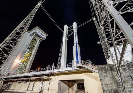Ракету Vega с 53 малыми спутниками запустят 1 сентября