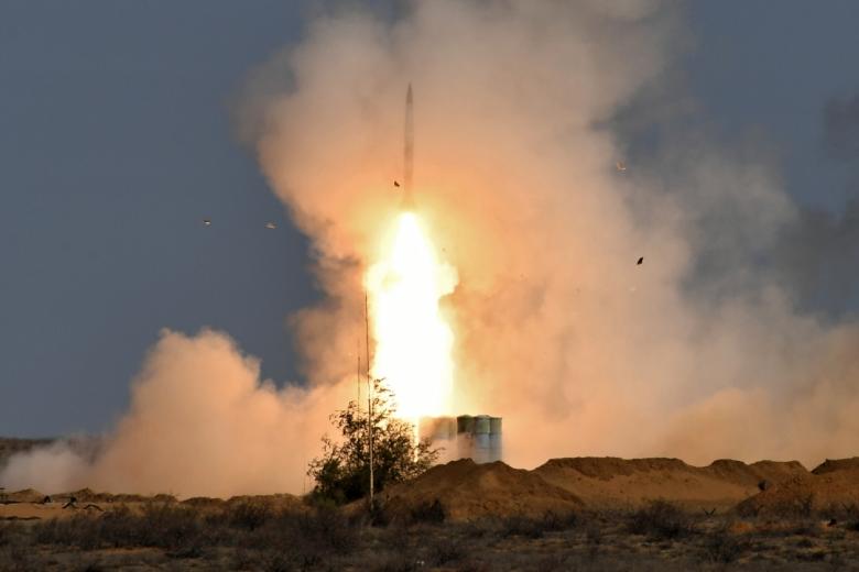 Пусковая установка зенитно-ракетного комплекса С-400 «Триумф»
